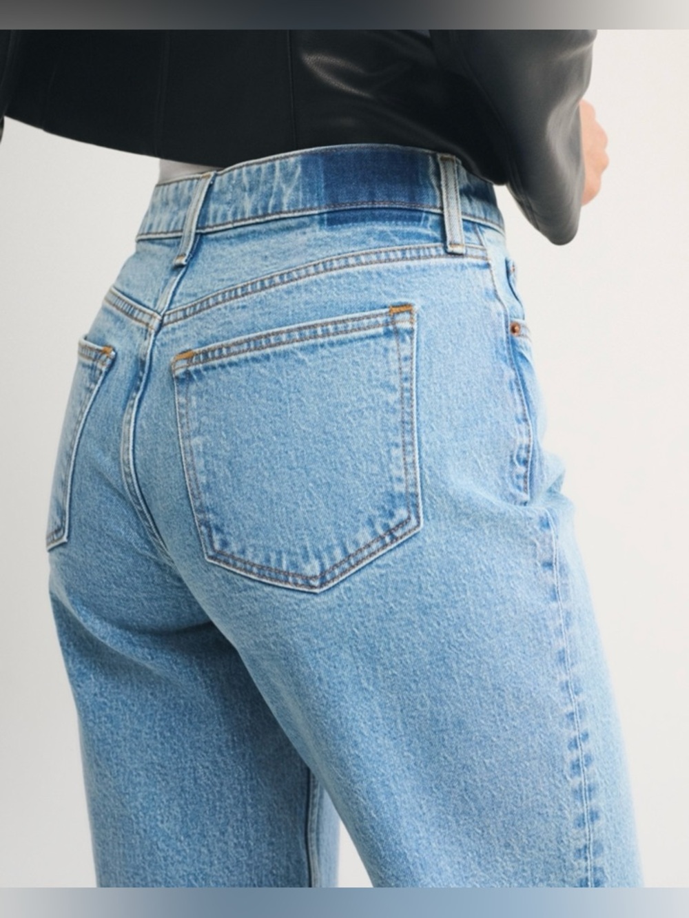 Abercrombie & Fitch Curve Love High Rise 90’s Relaxed Jeans - Medium // 28 LONG - Picture 14 of 14